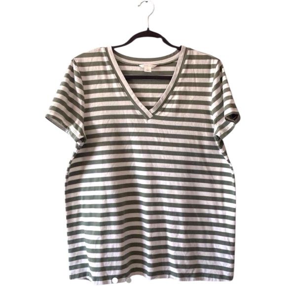 Women's Tops Bundle – Size Large Lot of 3 Trendy Tops 1 Great Deal like new cond - Picture 4 of 6